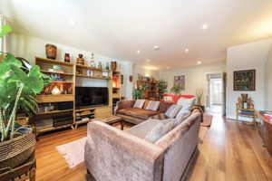 Lounge shot 1- click for photo gallery